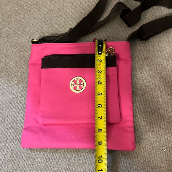 Faux Tory Burch crossbody- VGUC - Picture 5 of 10